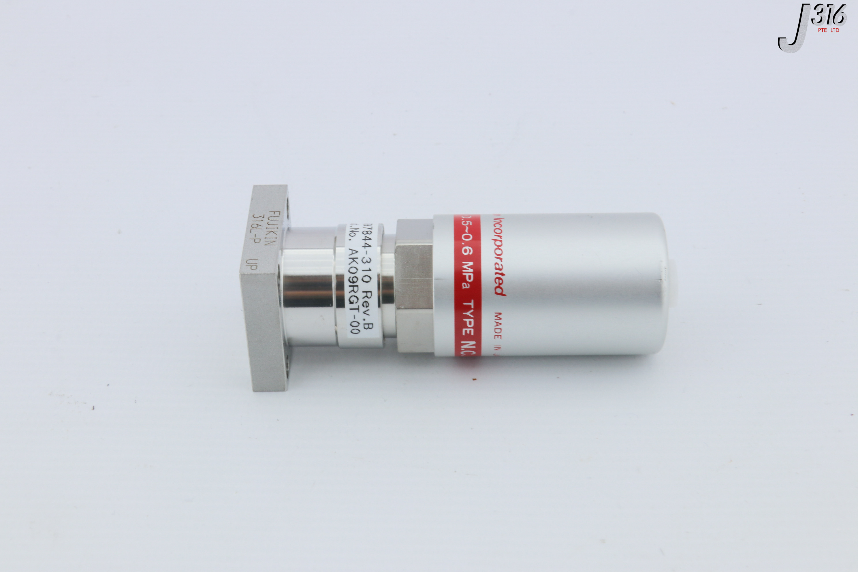 28556 LAM RESEARCH FUJIKIN DIA VLV, N.C., O.P. 0.5-0.6MPA, 708223